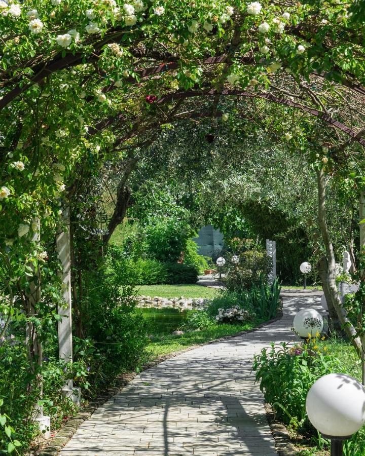Bed and Breakfast Ca' Ross Formigine Exterior foto